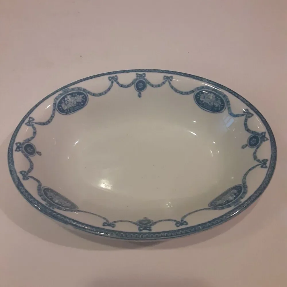Vintage John Maddock& Sons England Deleware Oval Dish Collectors